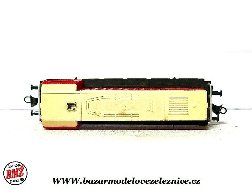 Zeuke - Dieselová lokomotiva V 75 001 DR - TT