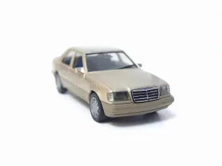 Herpa - Mercedes E 320 - HO