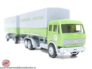Herpa - Mercedes s přívěsem  -  HO