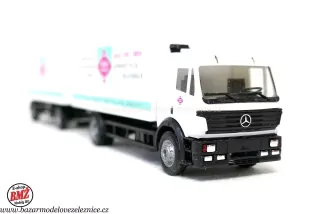 Herpa - Mercedes s přívěsem  -  HO