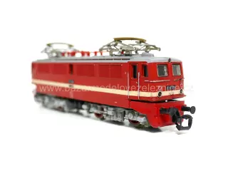 BTTB - Elektrická lokomotiva E 11 022 DR - TT