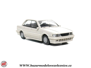 Rietze - Mitshubishi Galant - HO