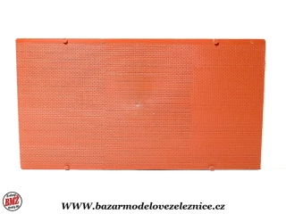 Auhagen -zeď se strukturou červených cihel / plast 10x20cm