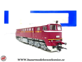 Roco  - DSS - Dieselová lokomotiva V 200 025 DR - HO