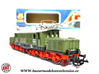 BTTB - Elektrická lokomotiva E 94 065 DR - TT