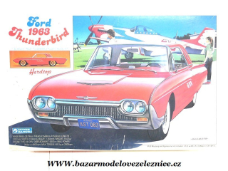 Gunze Sangyo - Ford 1963 Thunderbird - 1/32 stavebnice