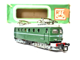 BTTB - Elektrická lokomotiva E 499 CCCP - TT