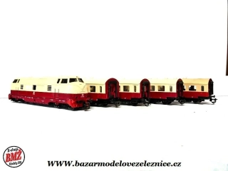 BTTB - DC - Set BR 221 + 4 osobní vozy IC - TT